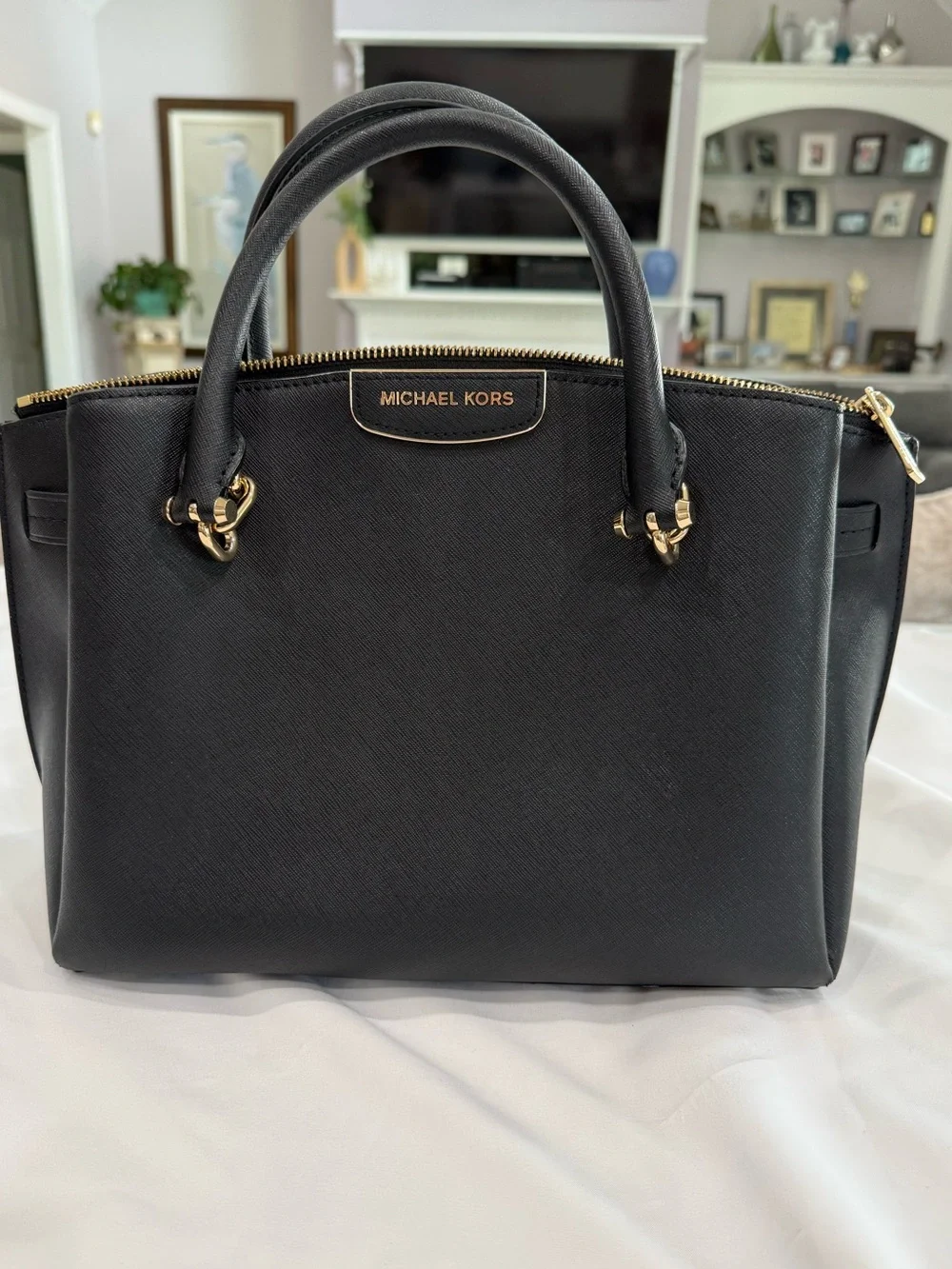Michael Kors Rochelle Black Leather Satchel Tote Gold Hardware Top Zip Closure